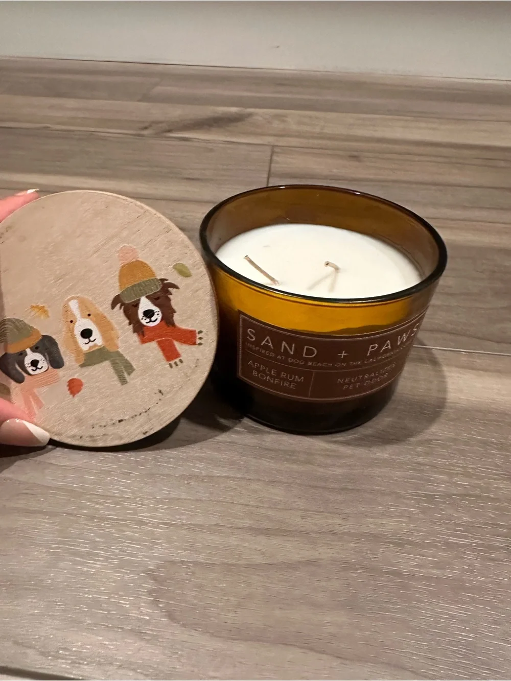 Apple Rum Bonfire Scented Candle — Amber sand and paws 🐾
